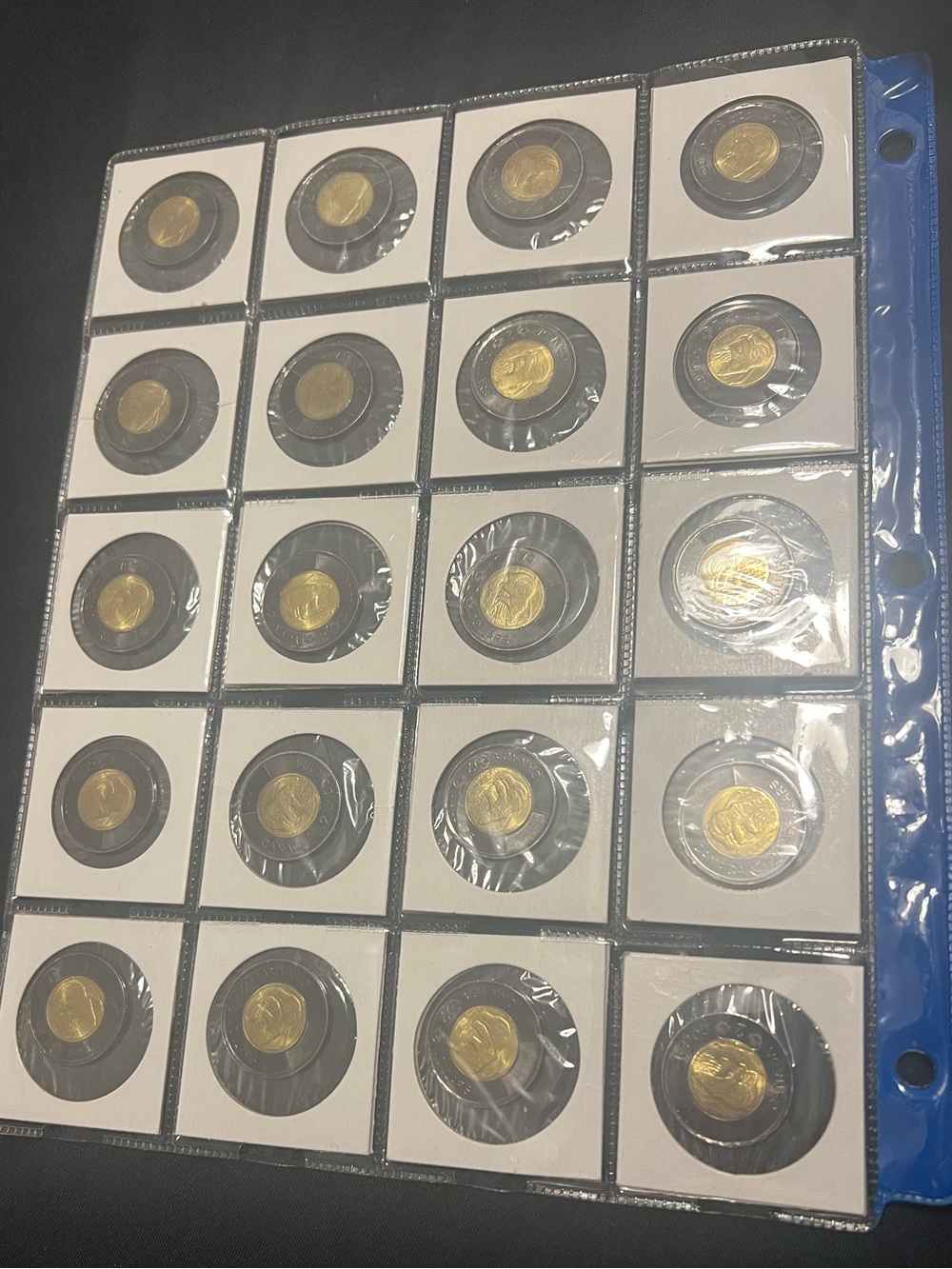 20 x Black Commemorative Queen Memorial 2022 Toonie Collection